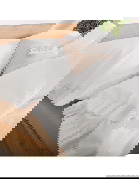 biele_volanikove_obliecky_emi